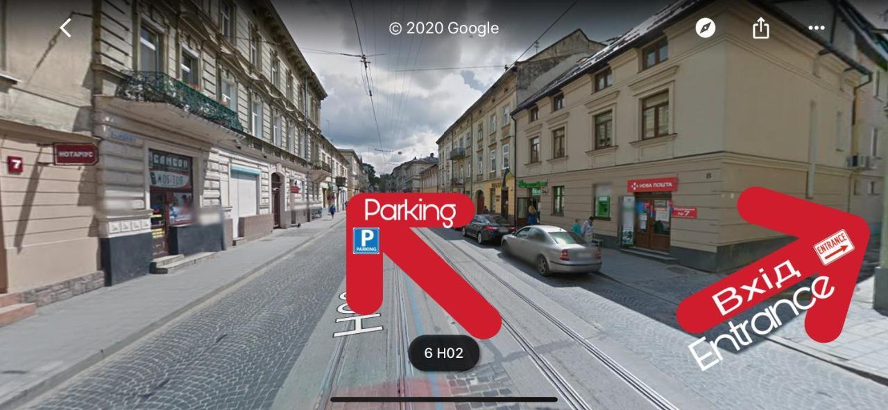 Аpartments In The Center On Mitniy Square Apartamento Lviv Exterior foto